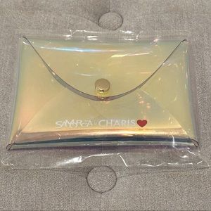 Samorga x Charis ❤️ Iridescent Pouch
